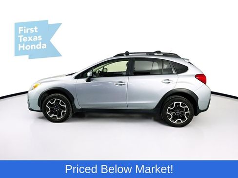 Used 2017 Subaru Crosstrek 2.0i Premium image 4