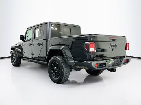 Used 2023 Jeep Gladiator Sport AWD/4WD image 5