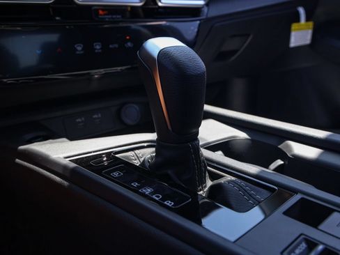 New 2026 Nissan Sentra SV w/ Floor Mat Package FWD image 30