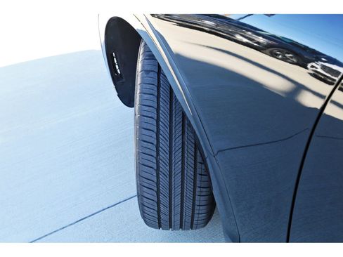 Used 2026 Genesis GV70 3.5T Sport Advanced image 32