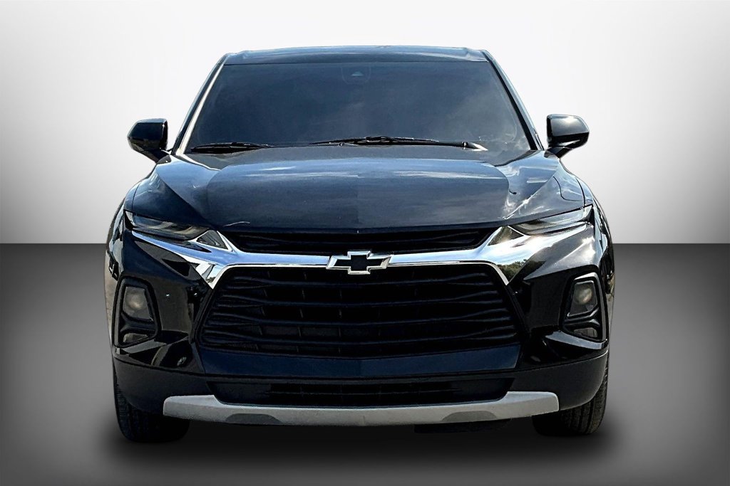 Used 2022 Chevrolet Blazer LT FWD image 2