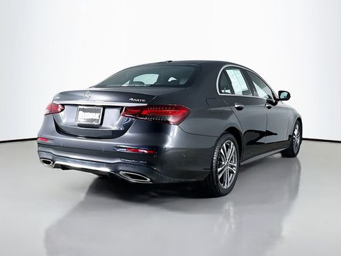 Used 2021 Mercedes-Benz E 350 4MATIC Sedan image 7
