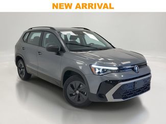 Used 2025 Volkswagen Taos S video 1