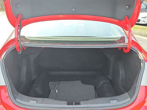 Used 2017 Chevrolet Cruze LS image 21