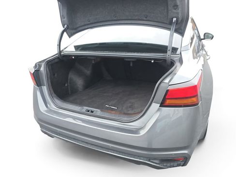 Used 2024 Nissan Altima 2.5 SL image 21