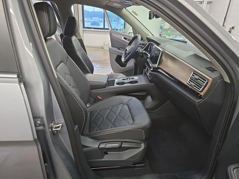 New 2026 Volkswagen Atlas SE image 19