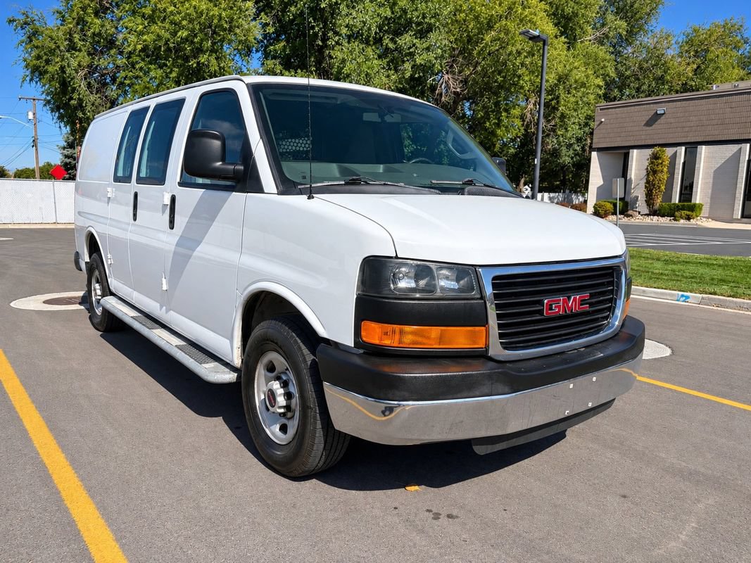 Used 2016 GMC Savana 2500 RWD image 7