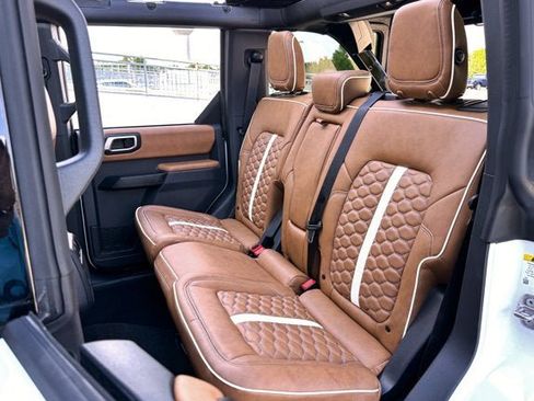 Used 2026 Ford Bronco Outer Banks AWD/4WD image 25
