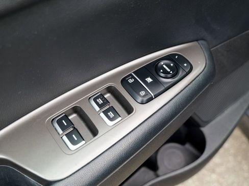 Used 2019 Kia Optima S w/ S Panoramic Sunroof Package image 18