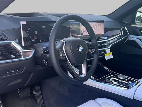 Used 2026 BMW X5 sDrive40i w/ Climate Comfort Package RWD image 15