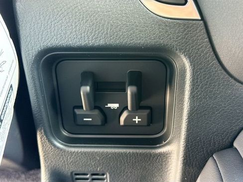 New 2026 Lexus GX 550 image 40