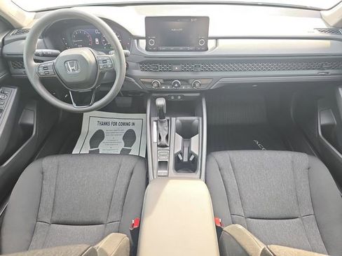 Used 2025 Honda Accord LX image 10