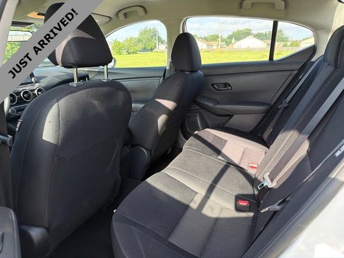 Certified 2025 Nissan Sentra SV FWD image 9