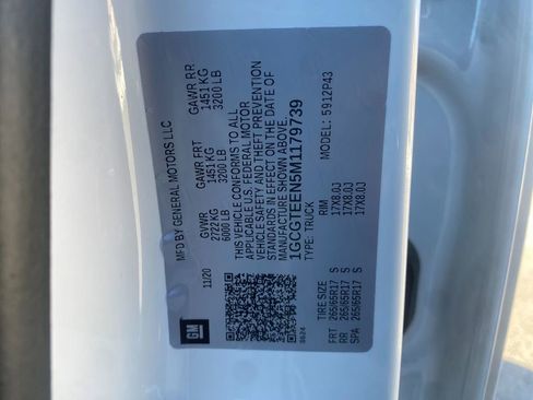 Used 2021 Chevrolet Colorado ZR2 image 32