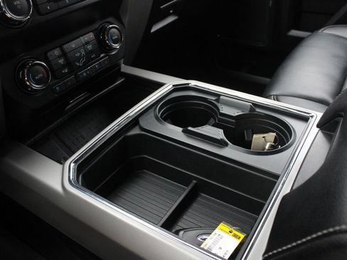 Used 2021 Ford F250 Lariat AWD/4WD image 19