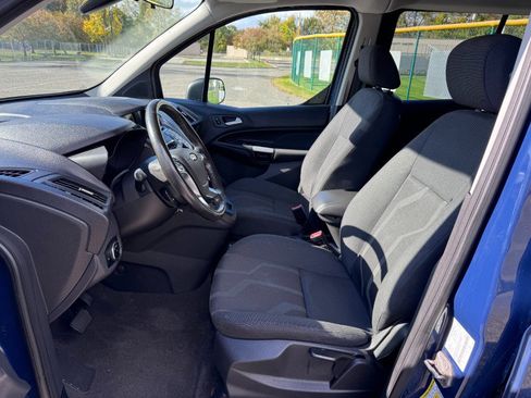 Used 2016 Ford Transit Connect XLT image 13