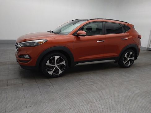 Used 2017 Hyundai Tucson Limited w/ Limited Ultimate Package 03 image 2