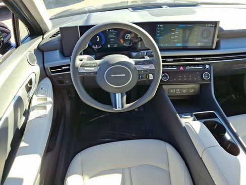 Used 2024 Hyundai Sonata SEL image 14
