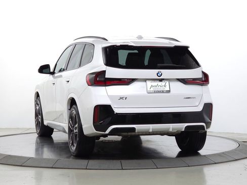Used 2023 BMW X1 xDrive28i w/ Premium Package AWD/4WD image 5