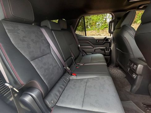 Used 2025 Toyota 4Runner TRD Pro AWD/4WD image 37