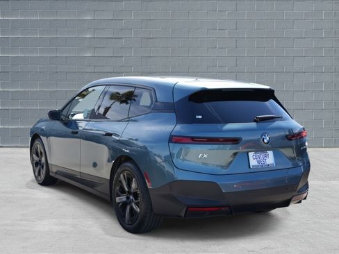 Certified 2025 BMW iX xDrive50 image 3