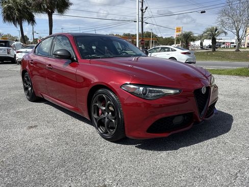Used 2018 Alfa Romeo Giulia Ti Sport w/ Quick Order Package 22S Sport image 7