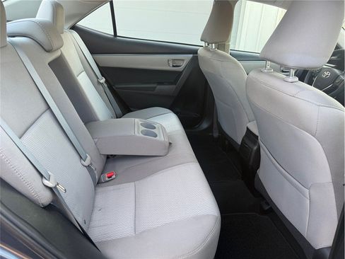 Used 2016 Toyota Corolla LE FWD image 34