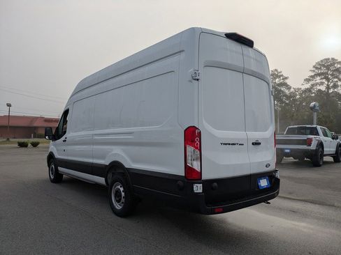 New 2026 Ford Transit 250 148 High Roof Extended w/ Load Area Protection Package image 6