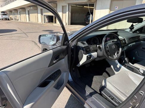 Used 2015 Honda Accord EX-L image 15
