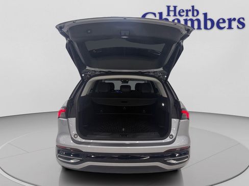 Used 2024 Lincoln Nautilus Reserve image 7