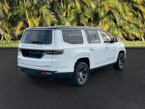 Used 2022 Jeep Grand Wagoneer Series I image 5