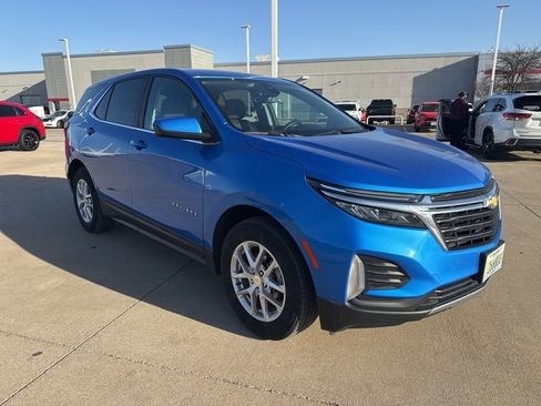 Used 2024 Chevrolet Equinox LT image 8