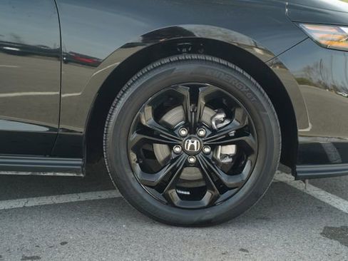 Used 2025 Honda Accord SE image 42