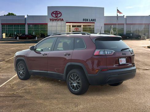 Used 2020 Jeep Cherokee Latitude Plus FWD image 3