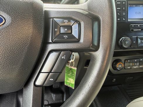 Used 2022 Ford F250 XL w/ Power Equipment Group image 17