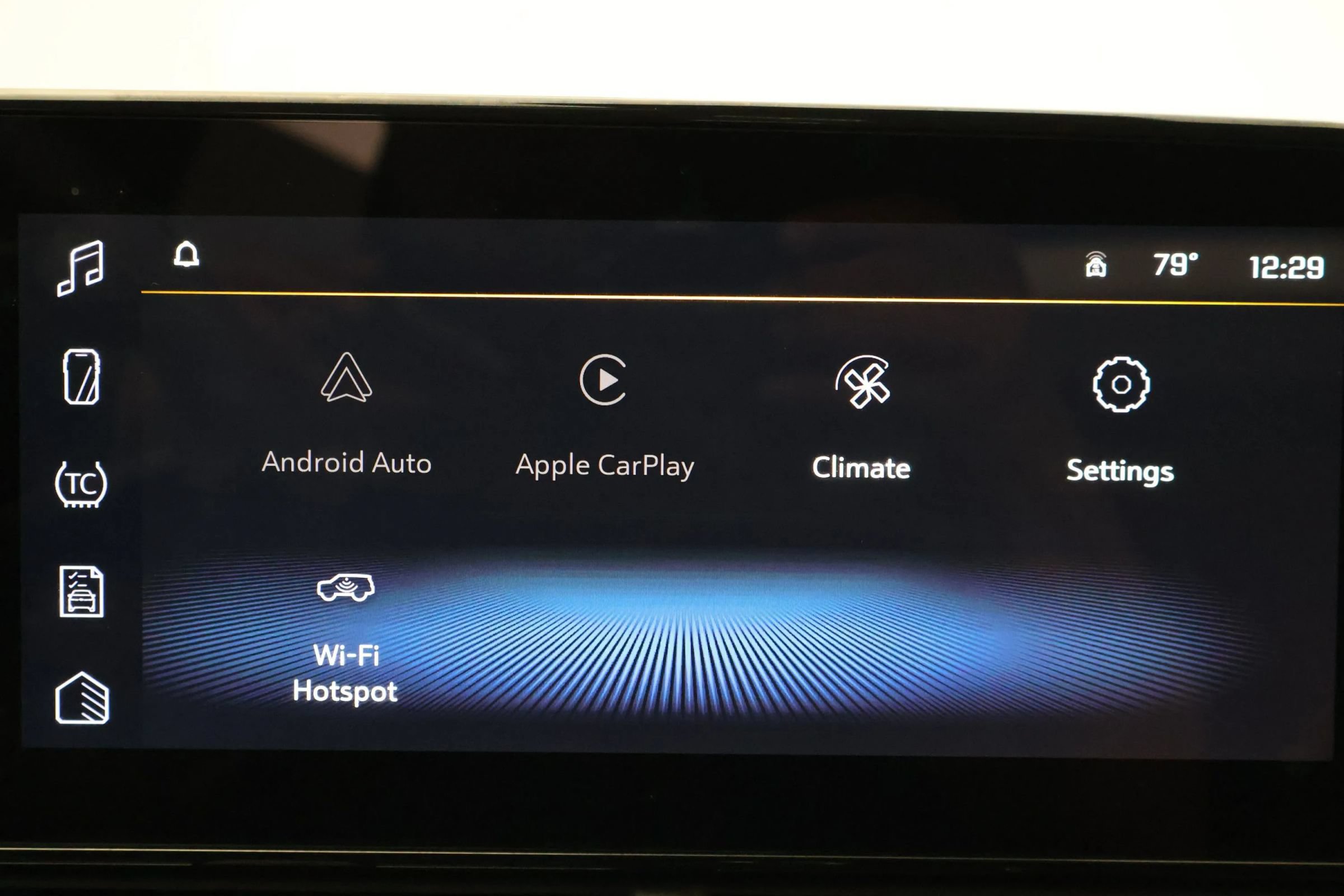 Used 2026 Chevrolet Trax LT FWD image 29