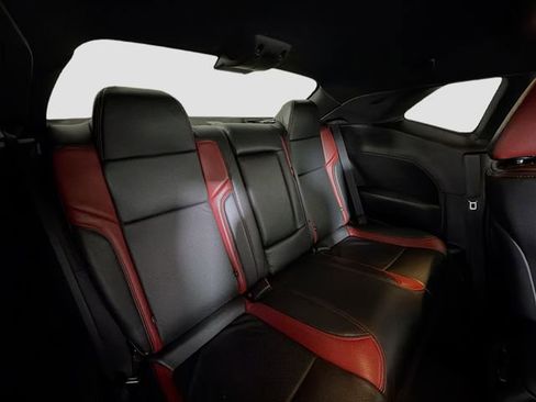 Used 2022 Dodge Challenger R/T Scat Pack RWD image 26