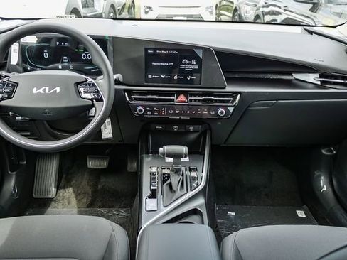 New 2026 Kia Niro LX FWD image 26