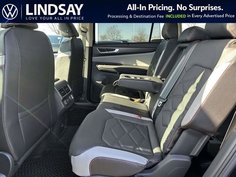 New 2026 Volkswagen Atlas Peak Edition AWD/4WD image 10