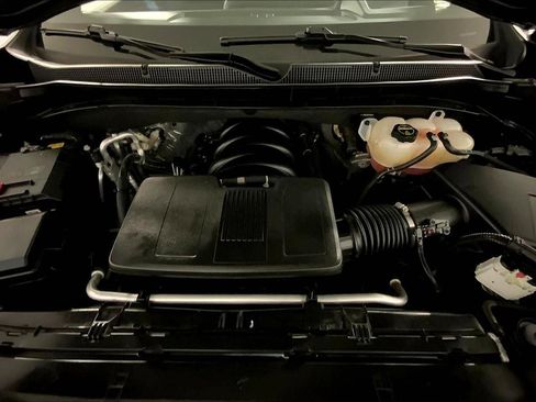 Used 2025 Chevrolet Tahoe High Country image 10