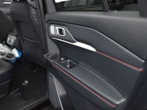 New 2026 Ford Explorer ST w/ Sun And Sound Package image 12