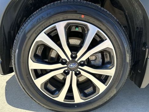 Used 2024 Subaru Forester Limited AWD/4WD image 21