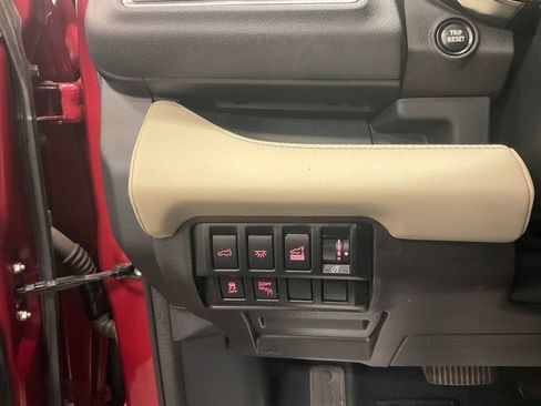 Used 2020 Subaru Ascent Limited w/ Technology Package AWD/4WD image 14
