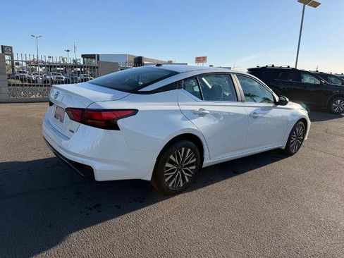 New 2026 Nissan Altima 2.5 SV AWD/4WD image 6