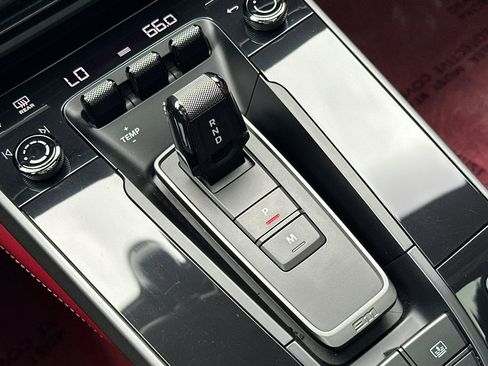 Used 2021 Porsche 911 Carrera S image 27