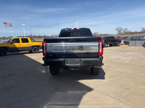 Used 2024 Ford F350 Platinum w/ Tremor Off-Road Package image 4
