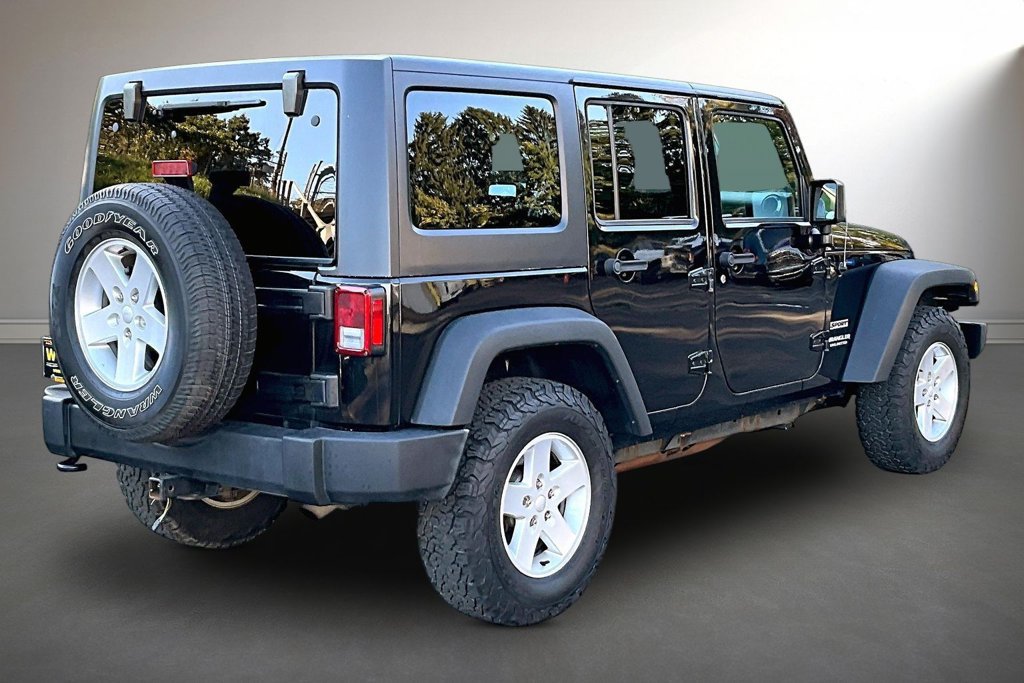 Used 2017 Jeep Wrangler Unlimited Sport w/ Quick Order Package 24S AWD/4WD image 5
