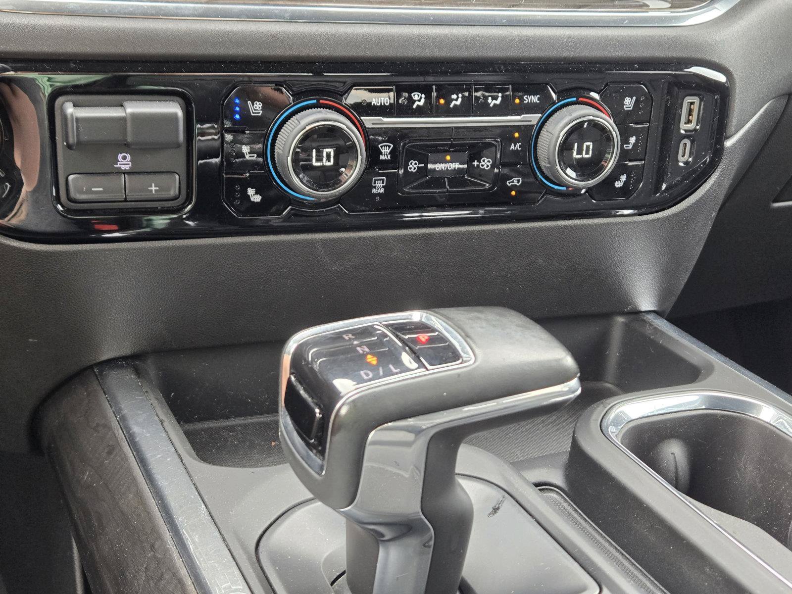 Used 2023 Chevrolet Silverado 1500 LTZ w/ Technology Package AWD/4WD image 28