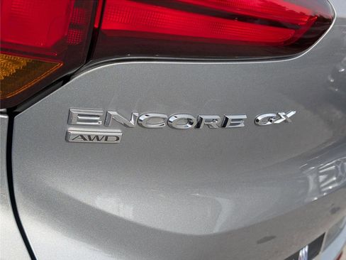 Used 2023 Buick Encore GX Select w/ Experience Buick Package AWD/4WD image 9