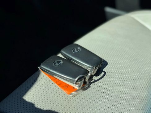 Used 2016 Lexus ES 350 ES 350 Sedan 4D image 52